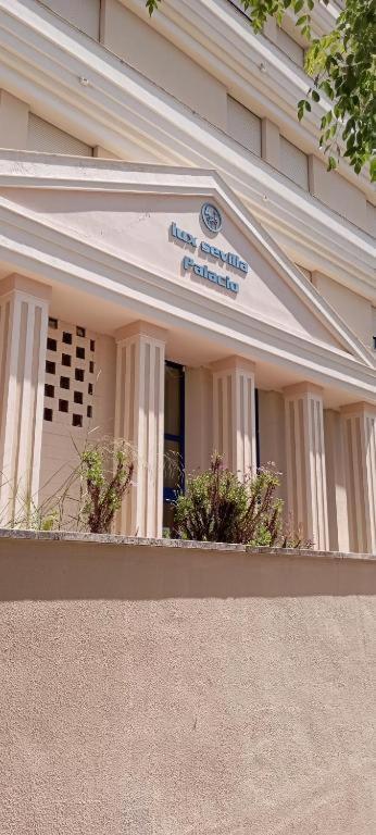 Apartamento De Lux Sevilla Este Exterior photo